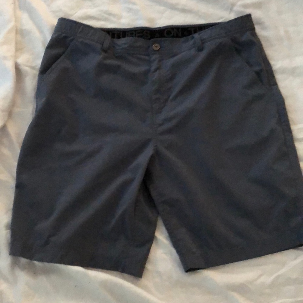 Gerry Adventures on the Go Polyester  Gray Shorts Size 40